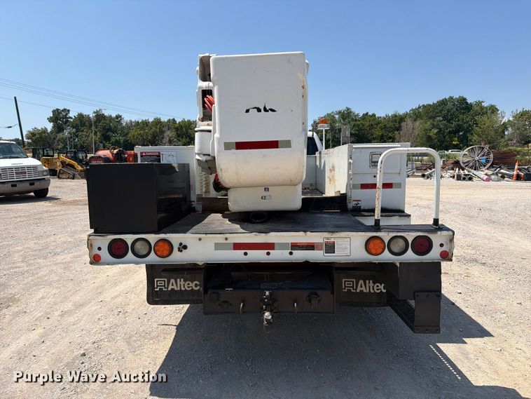 image for item FI0348 2017 RAM 5500 bucket truck