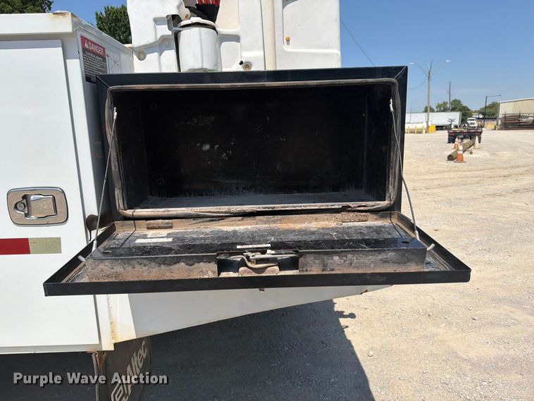 image for item FI0348 2017 RAM 5500 bucket truck