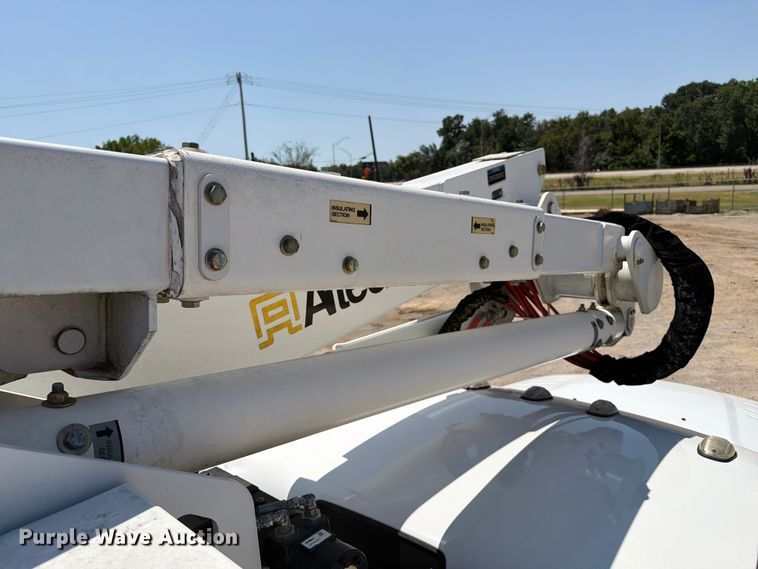 image for item FI0348 2017 RAM 5500 bucket truck