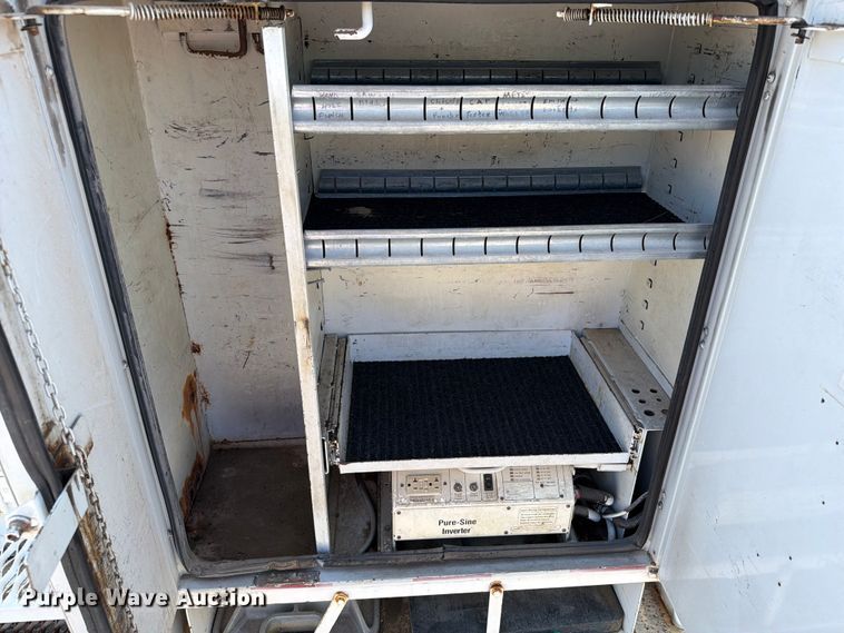 image for item FI0349 2006 Freightliner Business Class M2 bucket truck