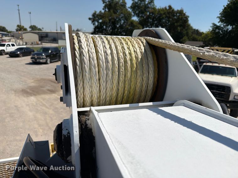 image for item FI0349 2006 Freightliner Business Class M2 bucket truck