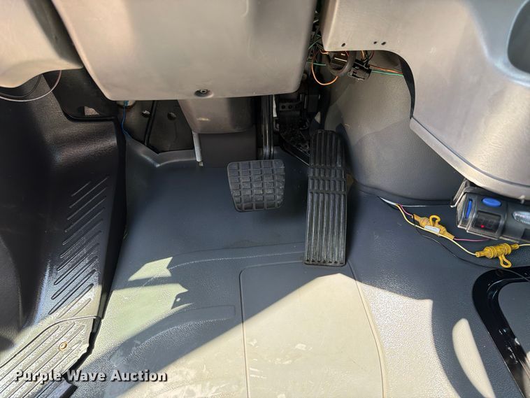 image for item FI0349 2006 Freightliner Business Class M2 bucket truck