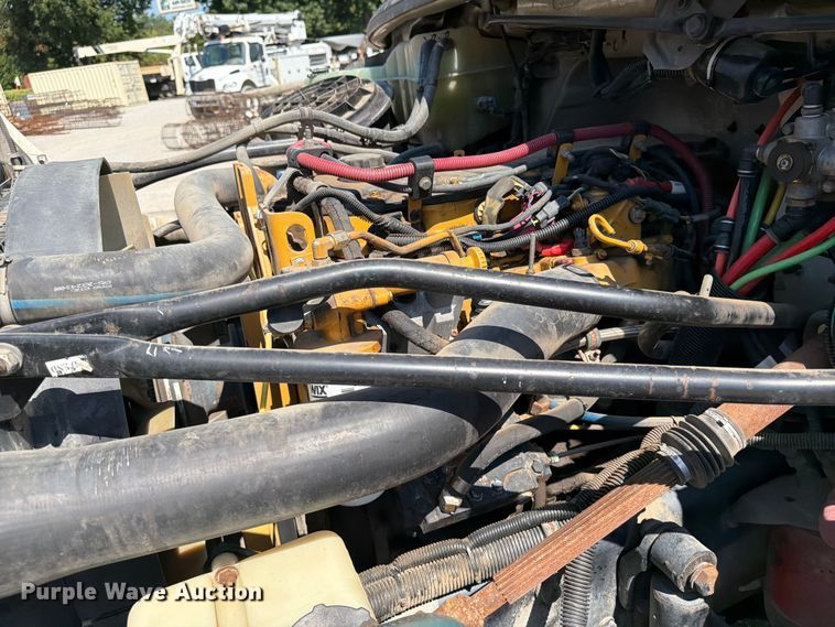 image for item FI0349 2006 Freightliner Business Class M2 bucket truck
