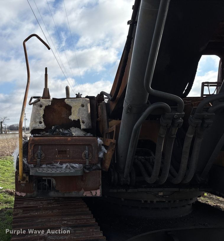 image for item FI1541 Volvo EC330BLC excavator