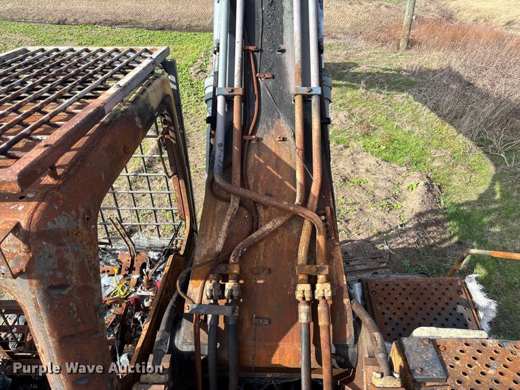 image for item FI1541 Volvo EC330BLC excavator