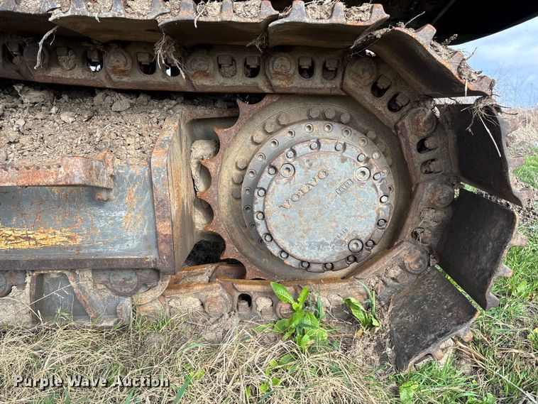 image for item FI1541 Volvo EC330BLC excavator
