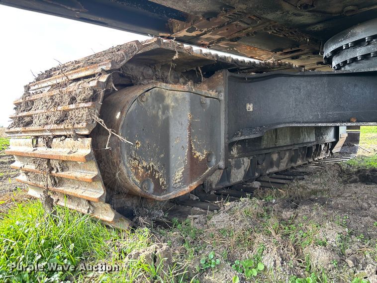 image for item FI1541 Volvo EC330BLC excavator