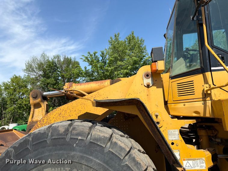 image for item FK0207 1995 Caterpillar 970F wheel loader