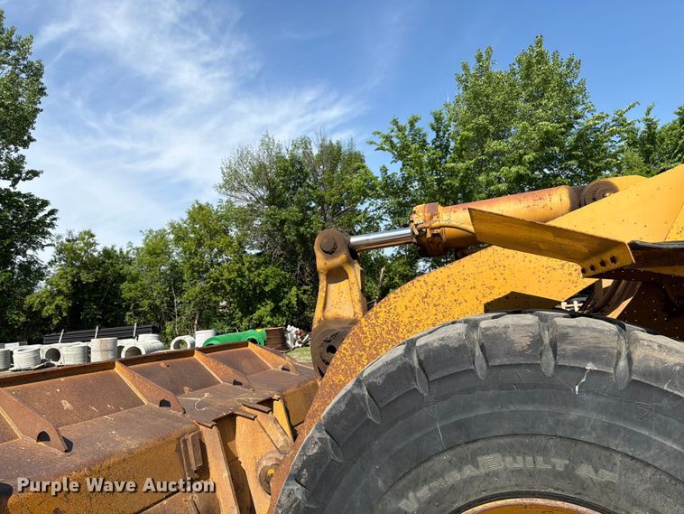 image for item FK0207 1995 Caterpillar 970F wheel loader