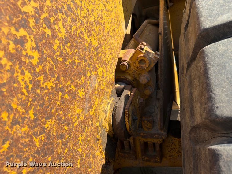 image for item FK0207 1995 Caterpillar 970F wheel loader
