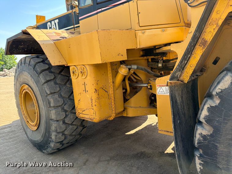 image for item FK0207 1995 Caterpillar 970F wheel loader