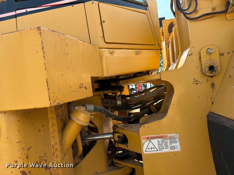 image for item FK0207 1995 Caterpillar 970F wheel loader