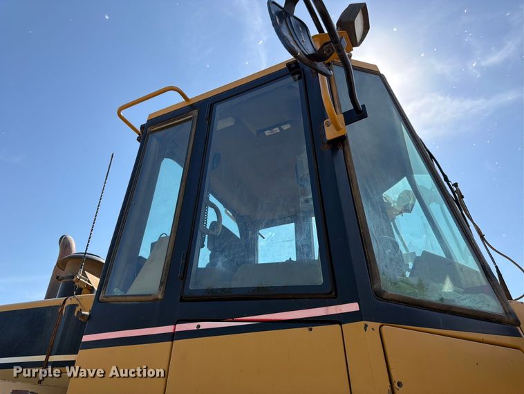 image for item FK0207 1995 Caterpillar 970F wheel loader