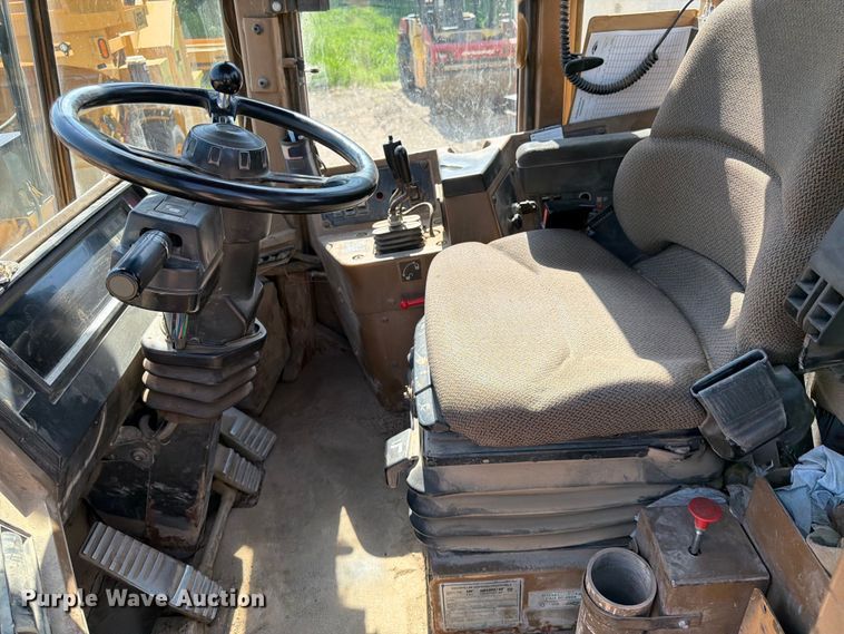 image for item FK0207 1995 Caterpillar 970F wheel loader