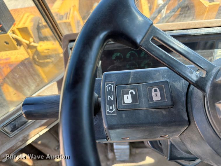image for item FK0207 1995 Caterpillar 970F wheel loader