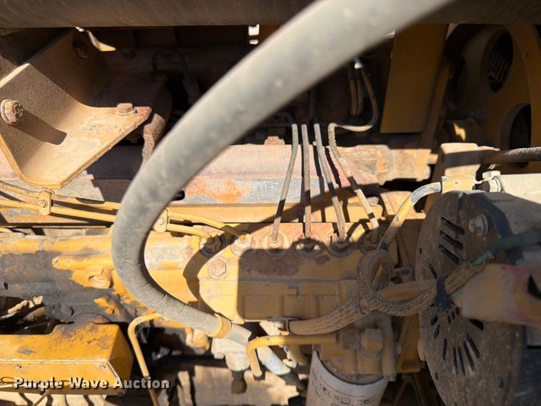 image for item FK0207 1995 Caterpillar 970F wheel loader