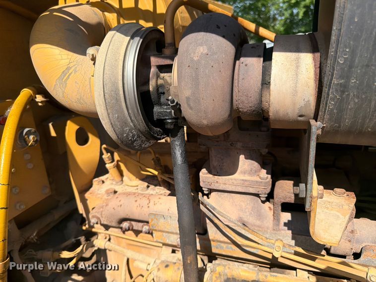 image for item FK0207 1995 Caterpillar 970F wheel loader