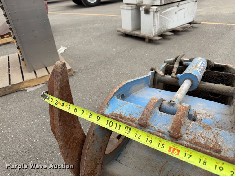 image for item FK3248 Rotator Systems 5G1 log grapple