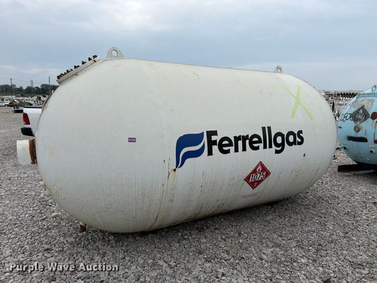 image for item FK3254 1996 Trinity Industries propane Tank