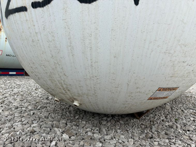 image for item FK3254 1996 Trinity Industries propane Tank