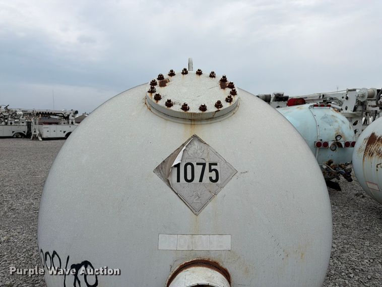 image for item FK3254 1996 Trinity Industries propane Tank