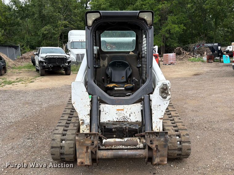 image for item FK3285 2014 Bobcat T650 tracked skid steer loader