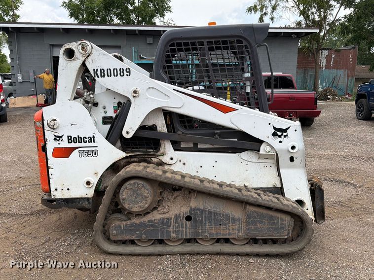 image for item FK3285 2014 Bobcat T650 tracked skid steer loader