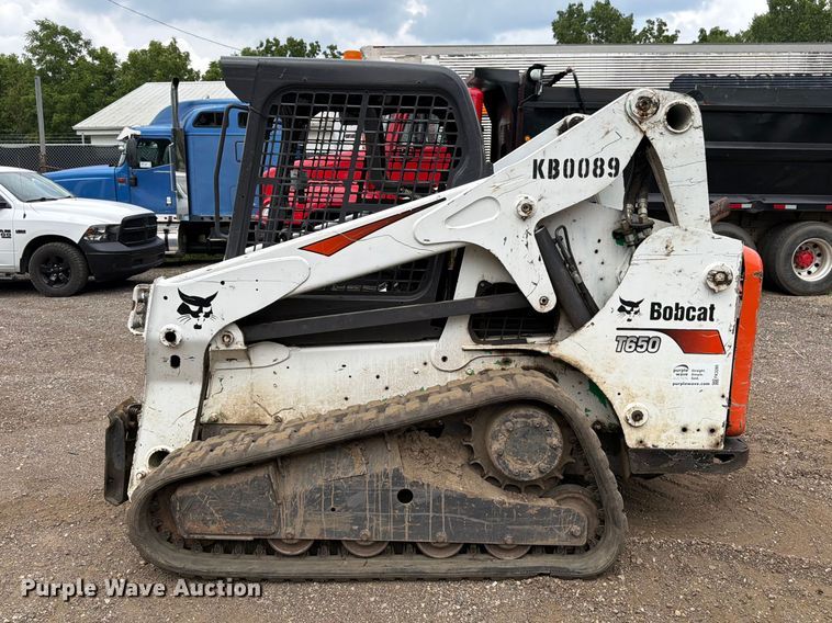 image for item FK3285 2014 Bobcat T650 tracked skid steer loader