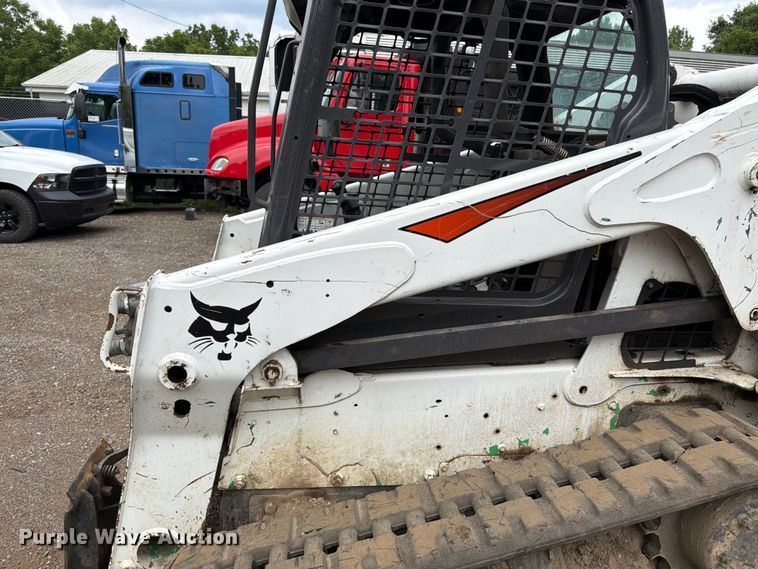 image for item FK3285 2014 Bobcat T650 tracked skid steer loader