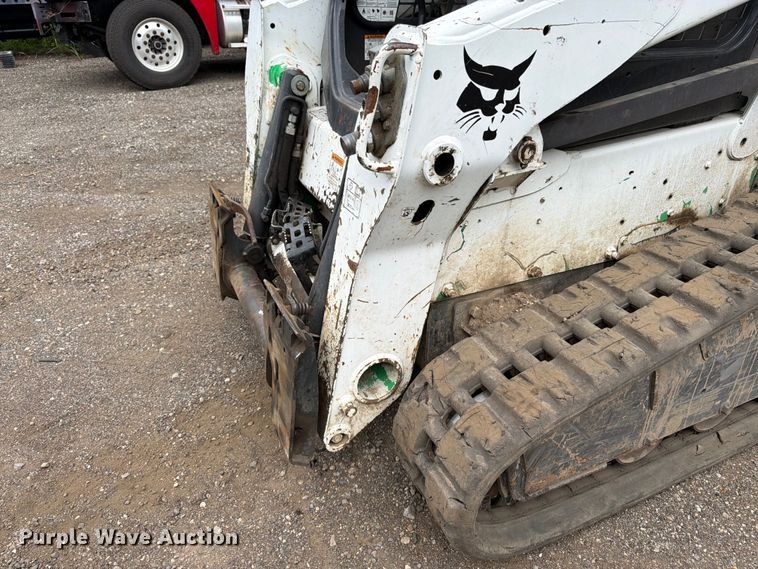 image for item FK3285 2014 Bobcat T650 tracked skid steer loader
