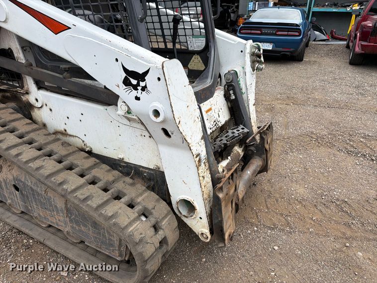 image for item FK3285 2014 Bobcat T650 tracked skid steer loader