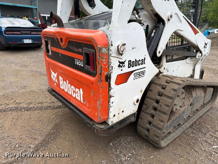 image for item FK3285 2014 Bobcat T650 tracked skid steer loader