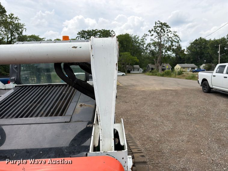 image for item FK3285 2014 Bobcat T650 tracked skid steer loader