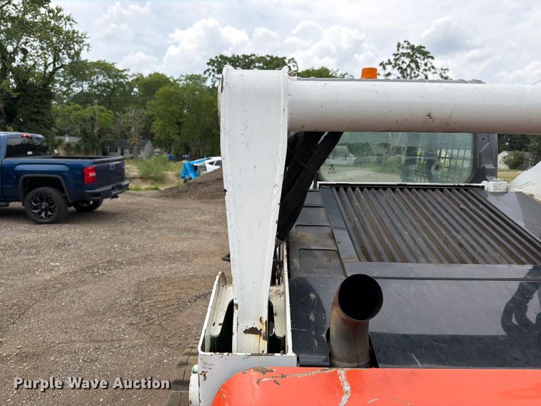 image for item FK3285 2014 Bobcat T650 tracked skid steer loader