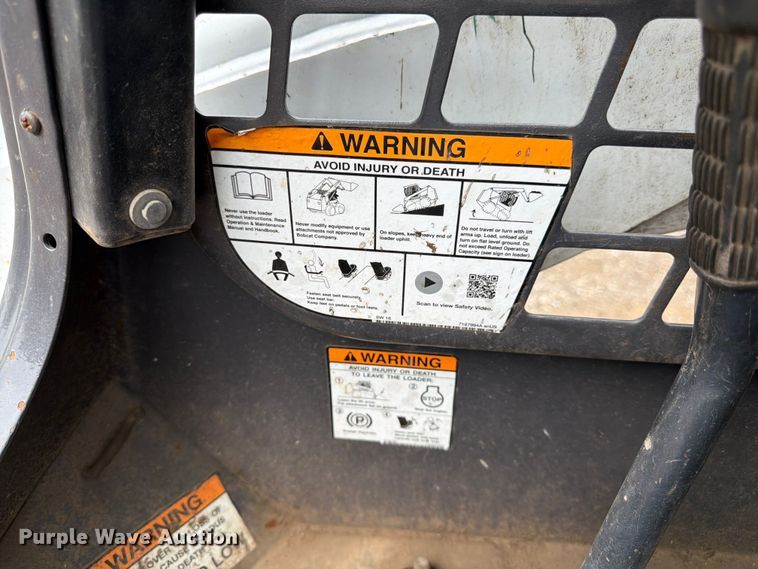 image for item FK3285 2014 Bobcat T650 tracked skid steer loader