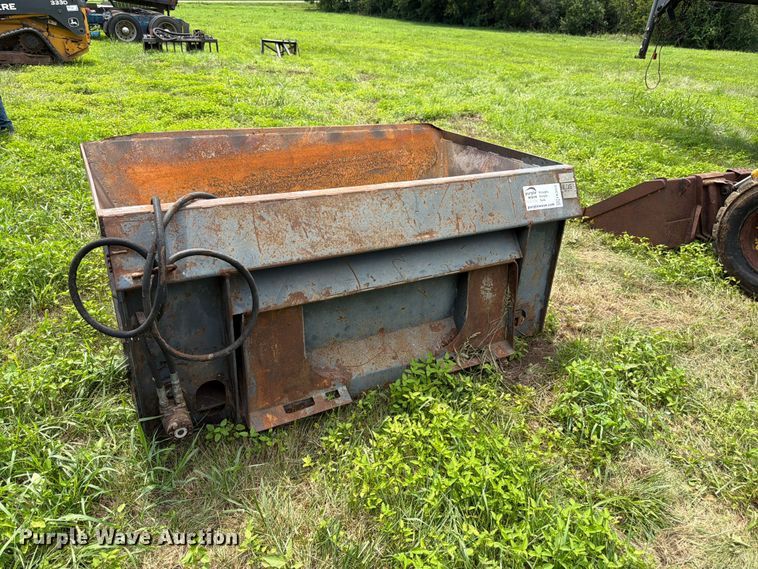 image for item FK3312 Edge SSB72 skid steer side discharge bucket