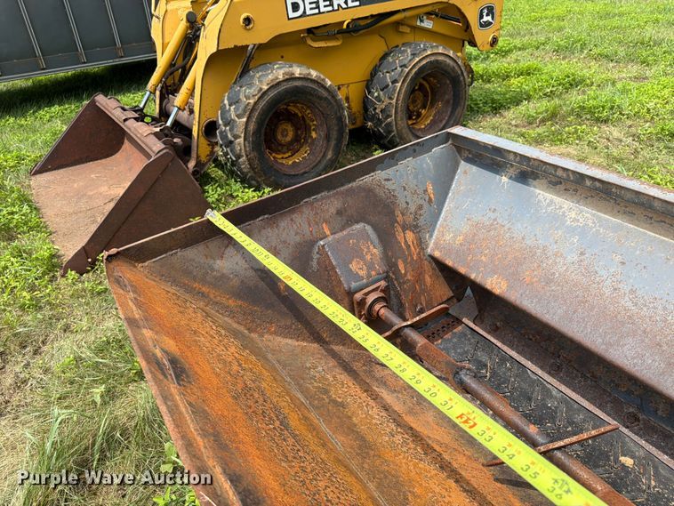 image for item FK3312 Edge SSB72 skid steer side discharge bucket