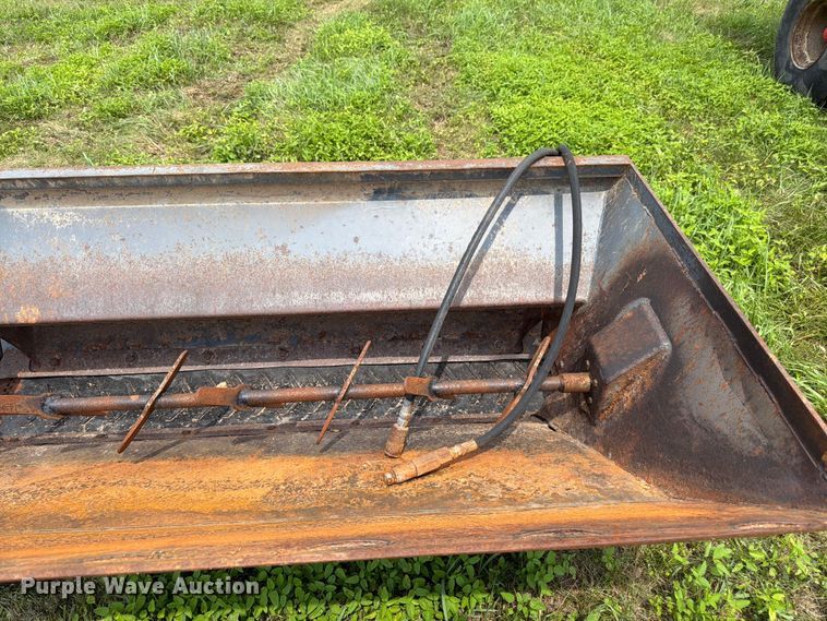 image for item FK3312 Edge SSB72 skid steer side discharge bucket