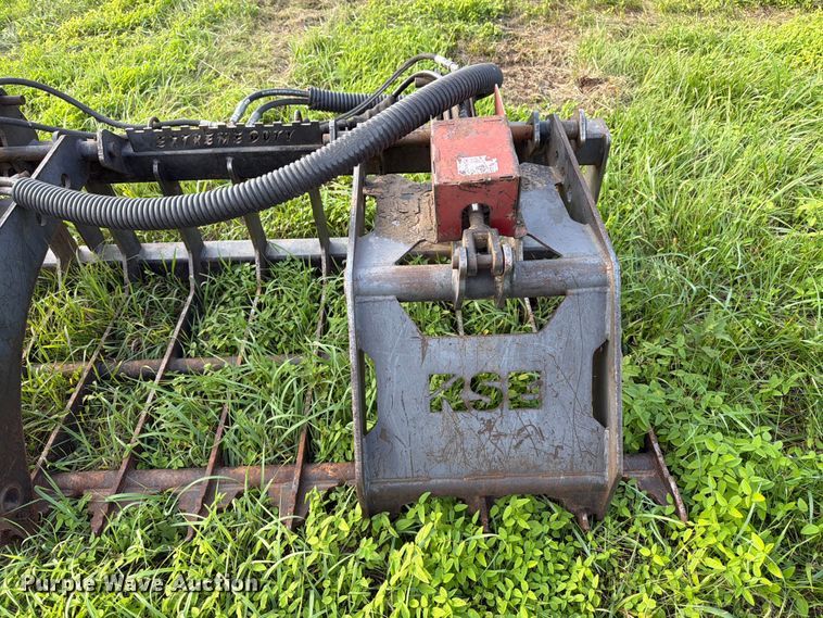 image for item FK3316 RSE Extreme Duty skid steer grapple bucket