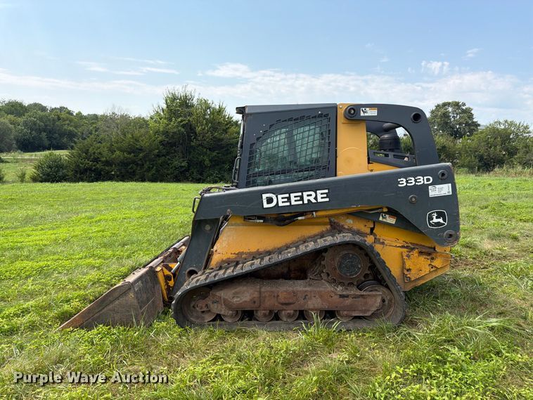 image for item FK3317 2012 John Deere 333D tracked skid steer loader