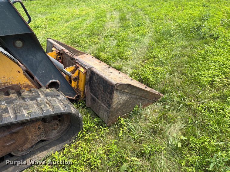 image for item FK3317 2012 John Deere 333D tracked skid steer loader