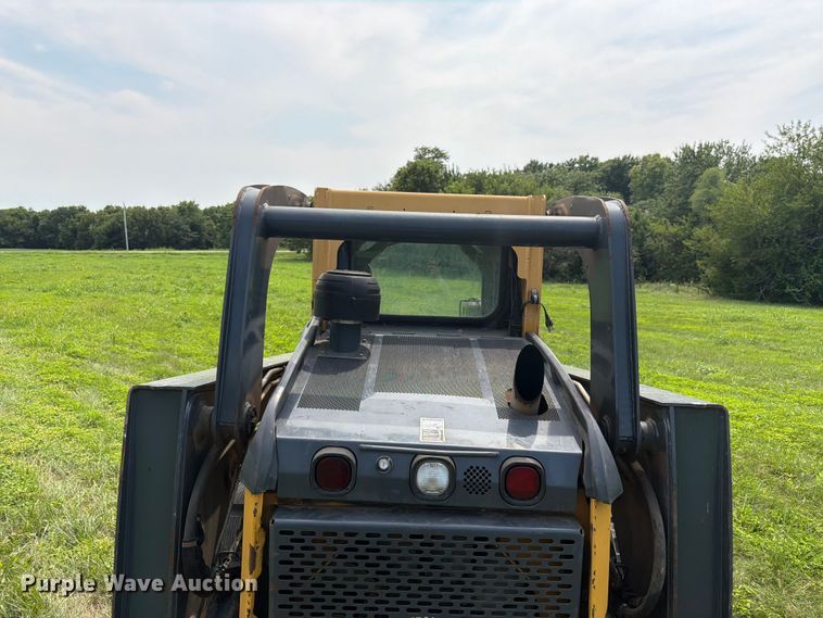 image for item FK3317 2012 John Deere 333D tracked skid steer loader