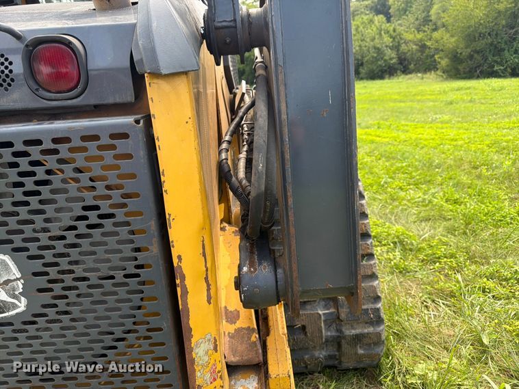 image for item FK3317 2012 John Deere 333D tracked skid steer loader