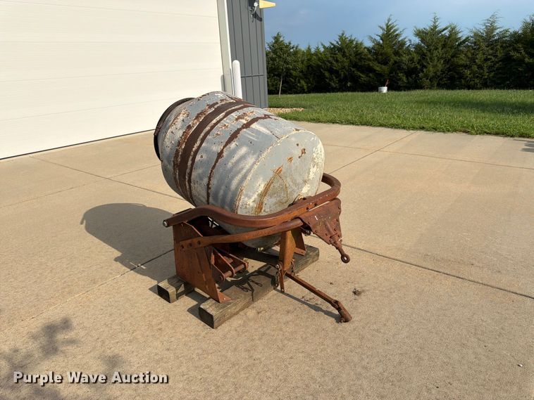 image for item FK3328 Cherokee Mobilemixer 1323B concrete mixer