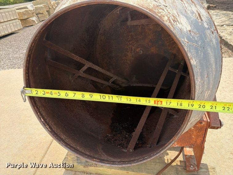 image for item FK3328 Cherokee Mobilemixer 1323B concrete mixer