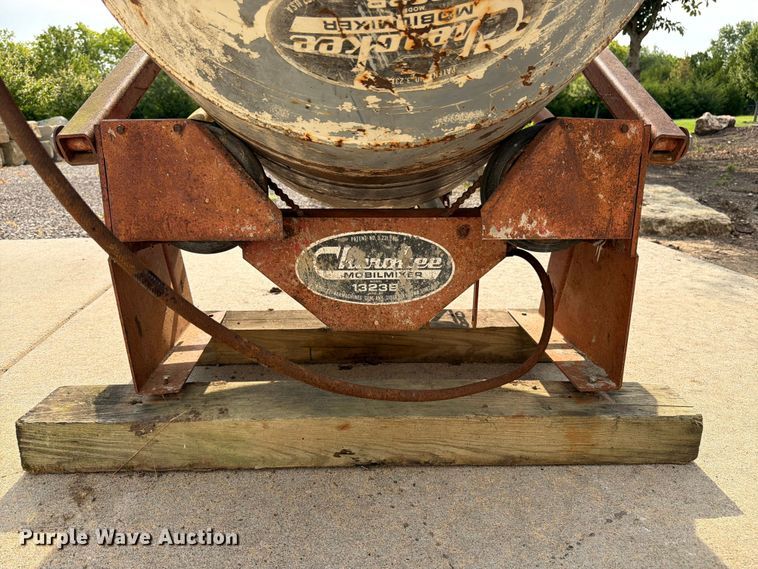 image for item FK3328 Cherokee Mobilemixer 1323B concrete mixer