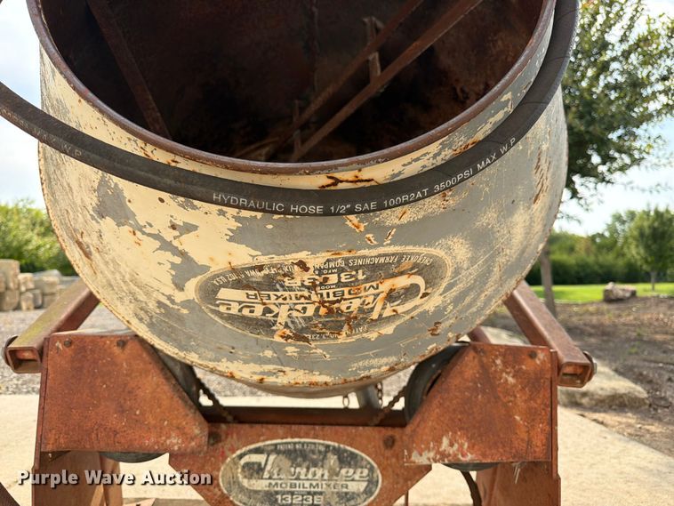 image for item FK3328 Cherokee Mobilemixer 1323B concrete mixer