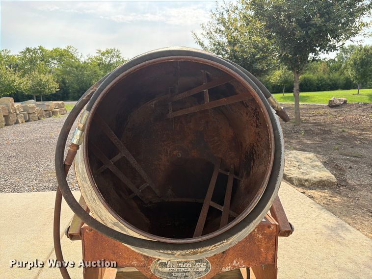 image for item FK3328 Cherokee Mobilemixer 1323B concrete mixer