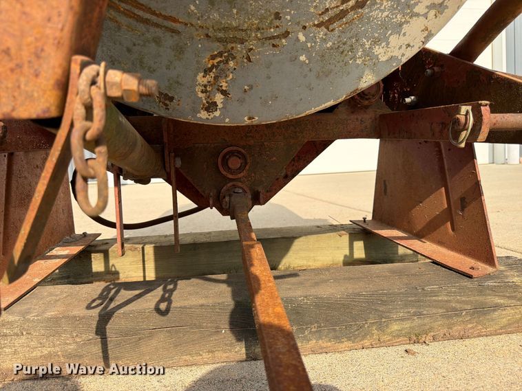image for item FK3328 Cherokee Mobilemixer 1323B concrete mixer
