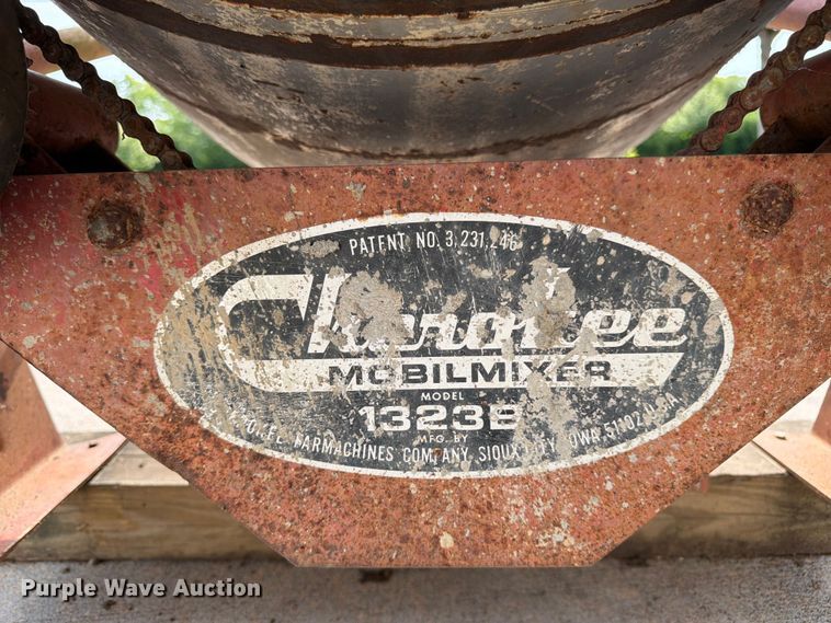 image for item FK3328 Cherokee Mobilemixer 1323B concrete mixer